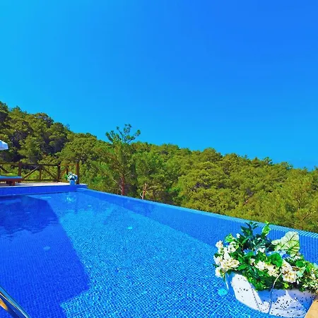 Sleeps 4 Pool Air Con Wifi Villa *
