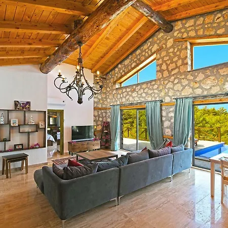 Sleeps 4 Pool Air Con Wifi Villa Gelemiş